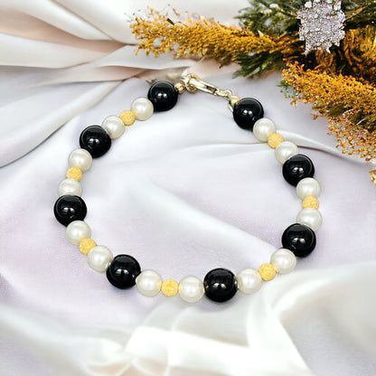 Black Onyx Pearl Gold Bracelet