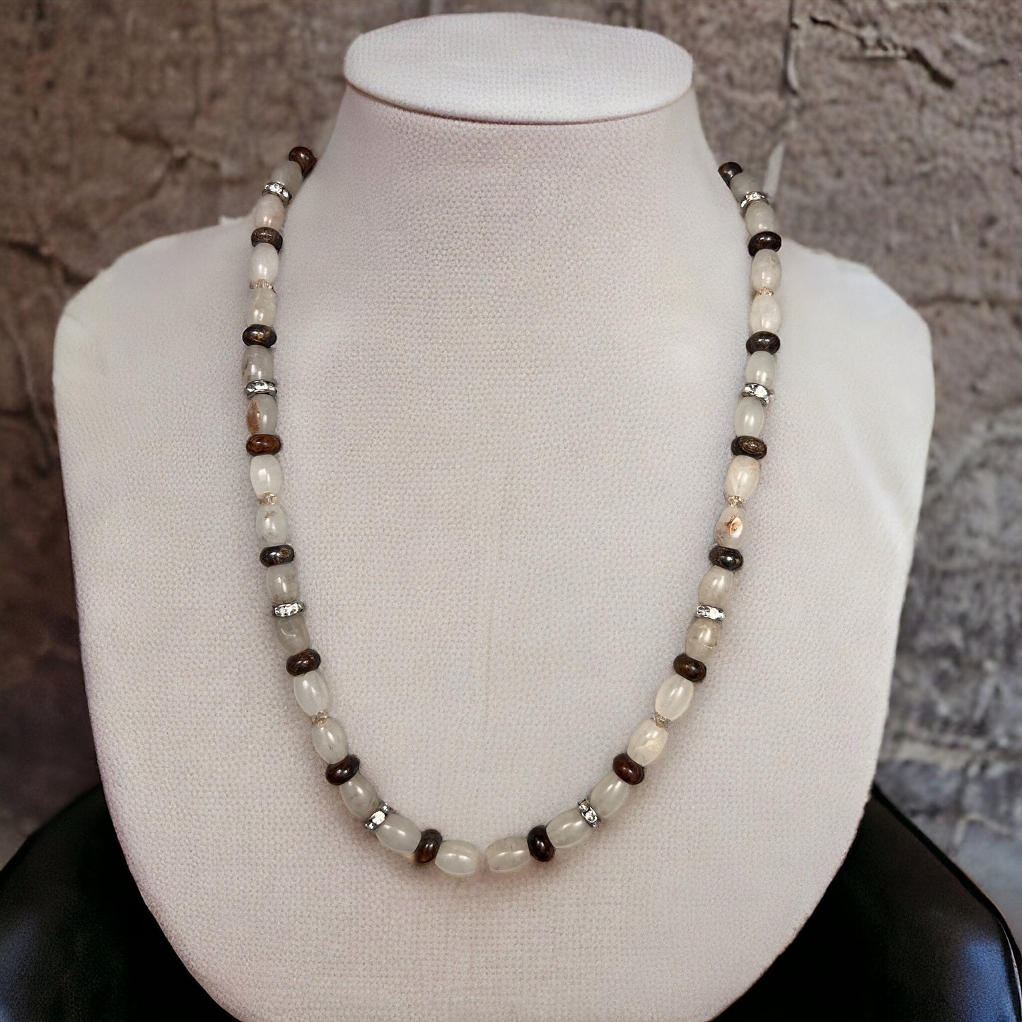 Snowflake Quartz Casual Brown Necklace