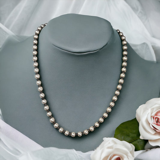 The Everyday Pearl Necklace